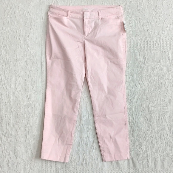 Old Navy Denim - Old Navy Pastel Pink Ankle Jeans Cropped Spring Femme Barbie Doll NWT Mid Size